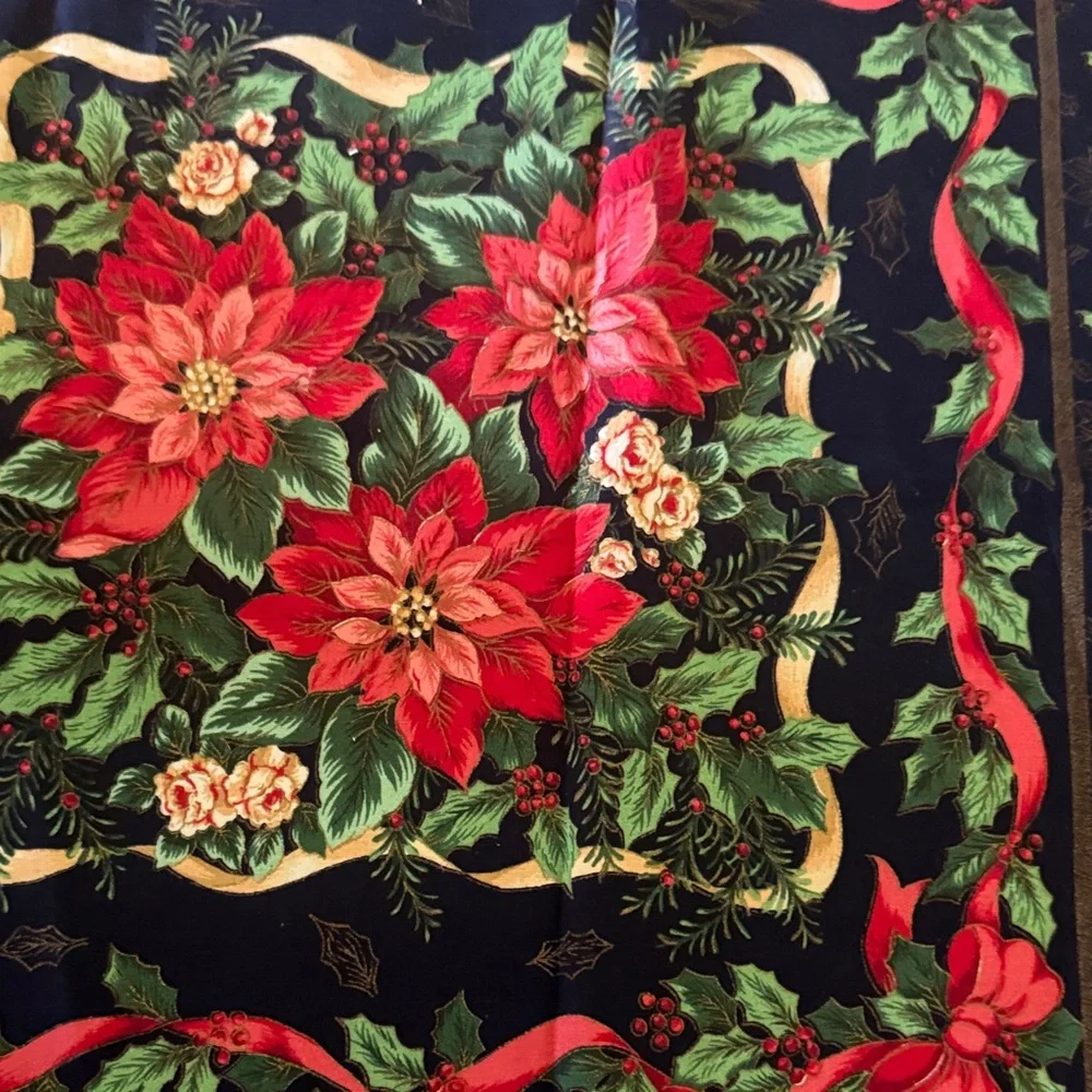 New 2 panels 18” x 20” Festive Floral Fabric with Red and Green Design